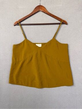 Universal Thread Olive Green V-Neck Spaghetti Strap Babydoll Cami, Medium